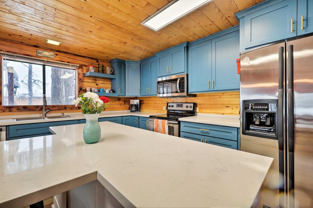 Fully Remodeled Munds Park Woodland Cabin Getaway! Exterior photo